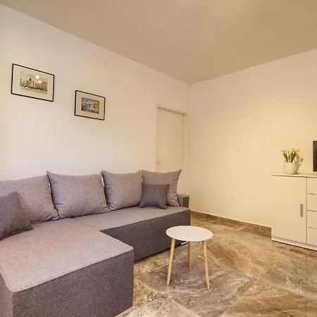 Fuer 4 Personen Ca 35 Qm In Banjole, Istrien Istrische Riviera * Banjole